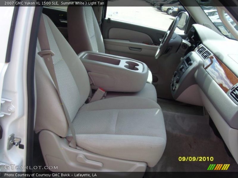 Summit White / Light Tan 2007 GMC Yukon XL 1500 SLE