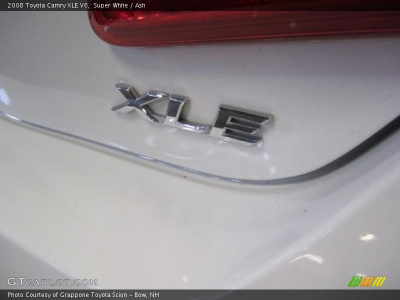Super White / Ash 2008 Toyota Camry XLE V6