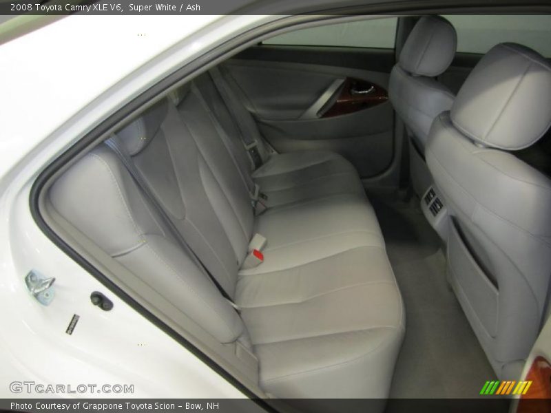 Super White / Ash 2008 Toyota Camry XLE V6