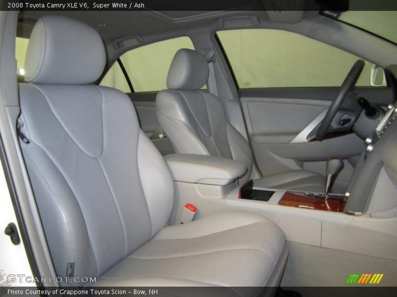 Super White / Ash 2008 Toyota Camry XLE V6