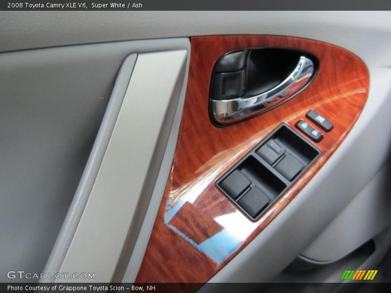 Super White / Ash 2008 Toyota Camry XLE V6