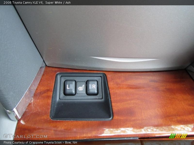 Super White / Ash 2008 Toyota Camry XLE V6