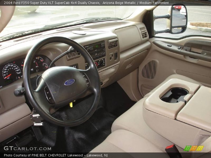 Arizona Beige Metallic / Medium Parchment 2004 Ford F350 Super Duty XLT SuperCab 4x4 Dually Chassis
