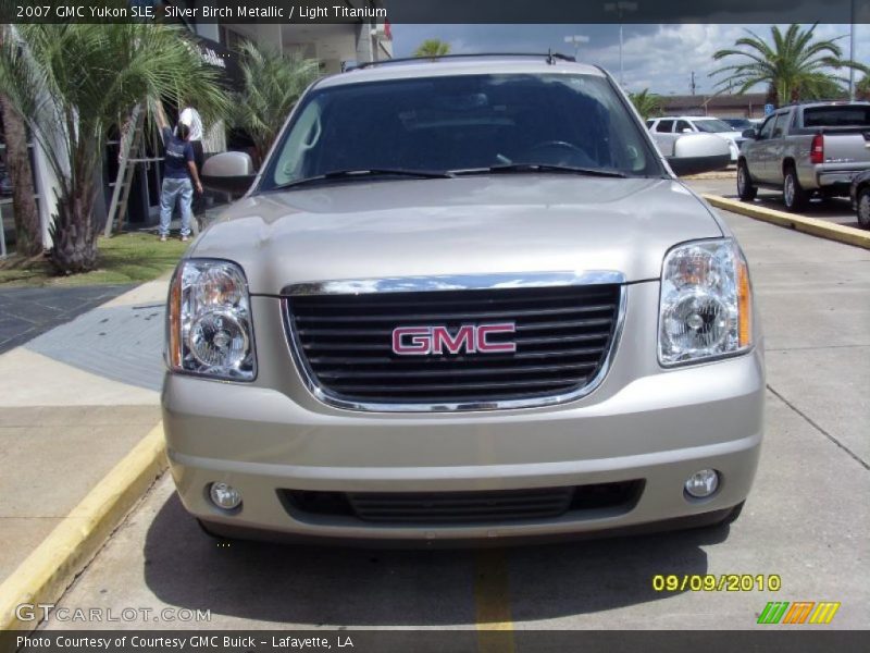 Silver Birch Metallic / Light Titanium 2007 GMC Yukon SLE