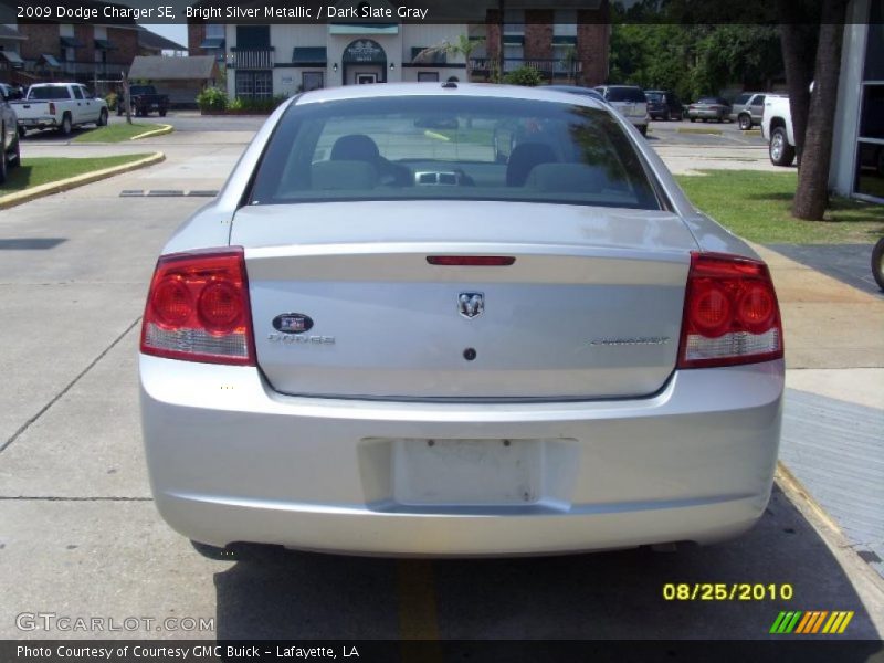 Bright Silver Metallic / Dark Slate Gray 2009 Dodge Charger SE