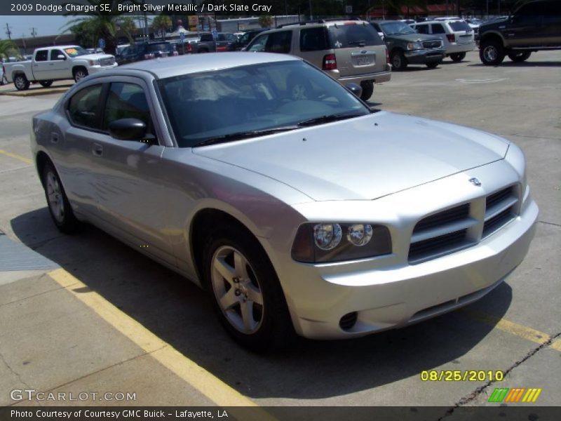 Bright Silver Metallic / Dark Slate Gray 2009 Dodge Charger SE