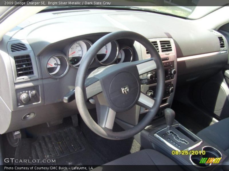 Bright Silver Metallic / Dark Slate Gray 2009 Dodge Charger SE