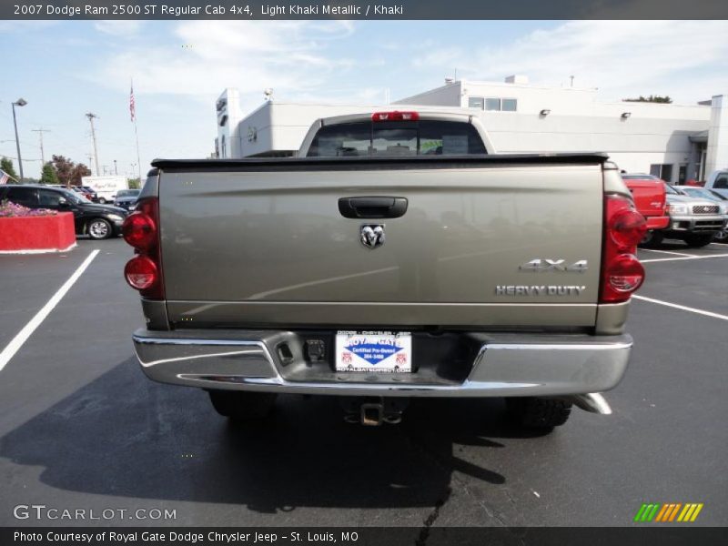 Light Khaki Metallic / Khaki 2007 Dodge Ram 2500 ST Regular Cab 4x4