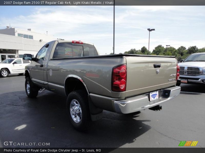 Light Khaki Metallic / Khaki 2007 Dodge Ram 2500 ST Regular Cab 4x4