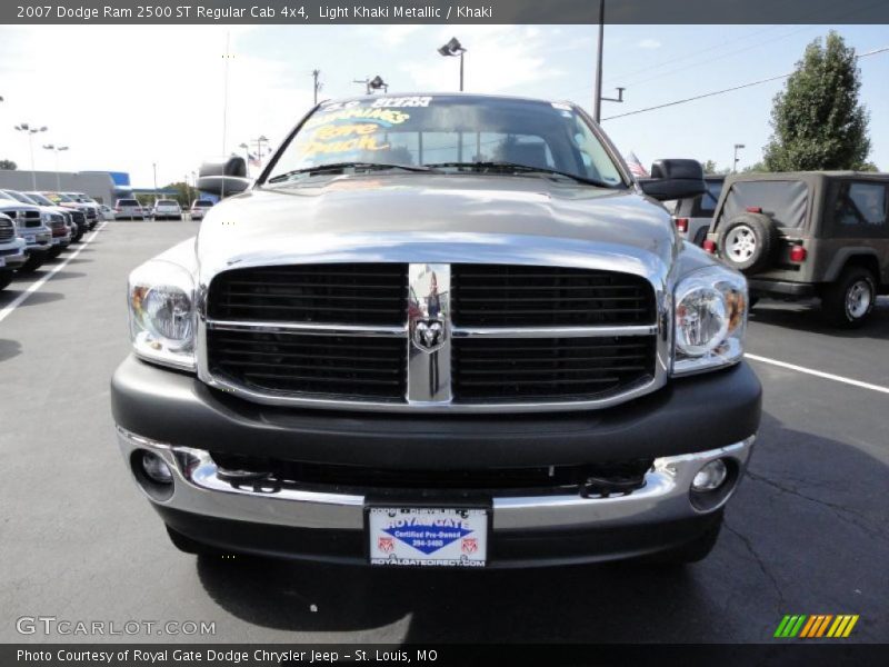 Light Khaki Metallic / Khaki 2007 Dodge Ram 2500 ST Regular Cab 4x4