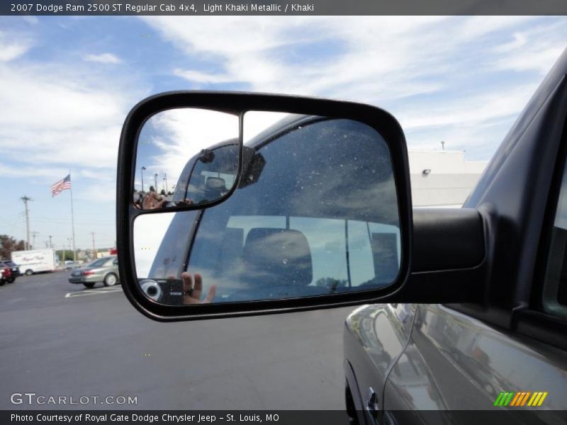 Light Khaki Metallic / Khaki 2007 Dodge Ram 2500 ST Regular Cab 4x4