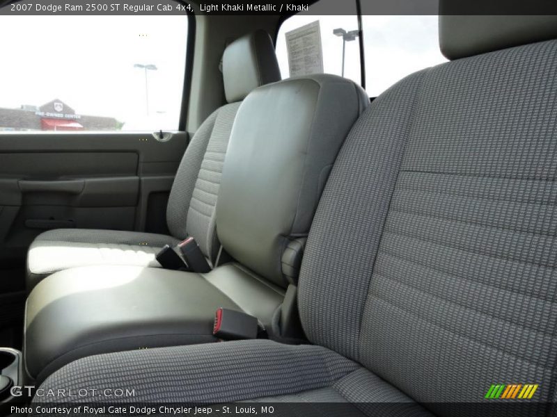 Light Khaki Metallic / Khaki 2007 Dodge Ram 2500 ST Regular Cab 4x4