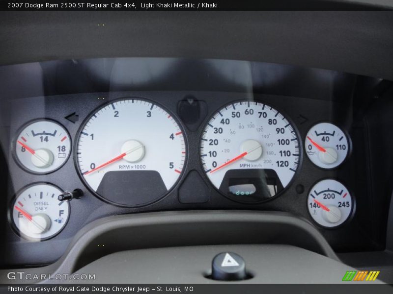 Light Khaki Metallic / Khaki 2007 Dodge Ram 2500 ST Regular Cab 4x4