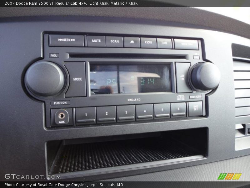 Light Khaki Metallic / Khaki 2007 Dodge Ram 2500 ST Regular Cab 4x4