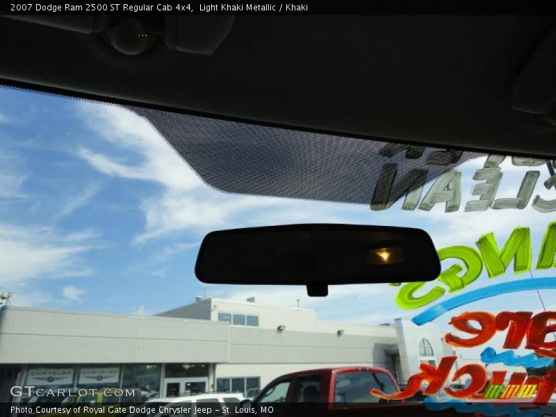 Light Khaki Metallic / Khaki 2007 Dodge Ram 2500 ST Regular Cab 4x4