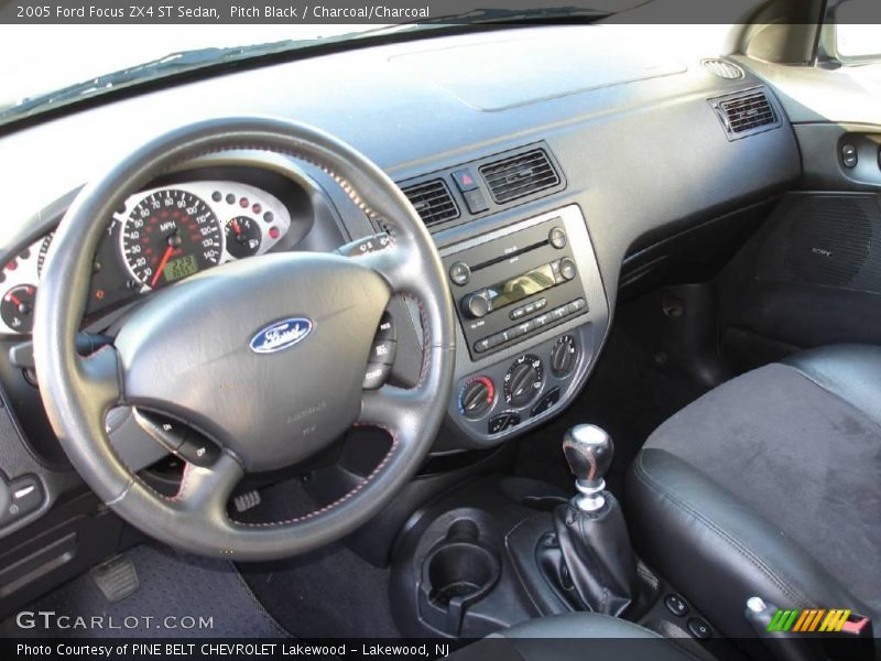 Pitch Black / Charcoal/Charcoal 2005 Ford Focus ZX4 ST Sedan
