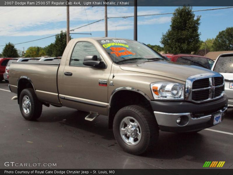 Light Khaki Metallic / Khaki 2007 Dodge Ram 2500 ST Regular Cab 4x4
