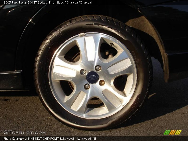 Pitch Black / Charcoal/Charcoal 2005 Ford Focus ZX4 ST Sedan