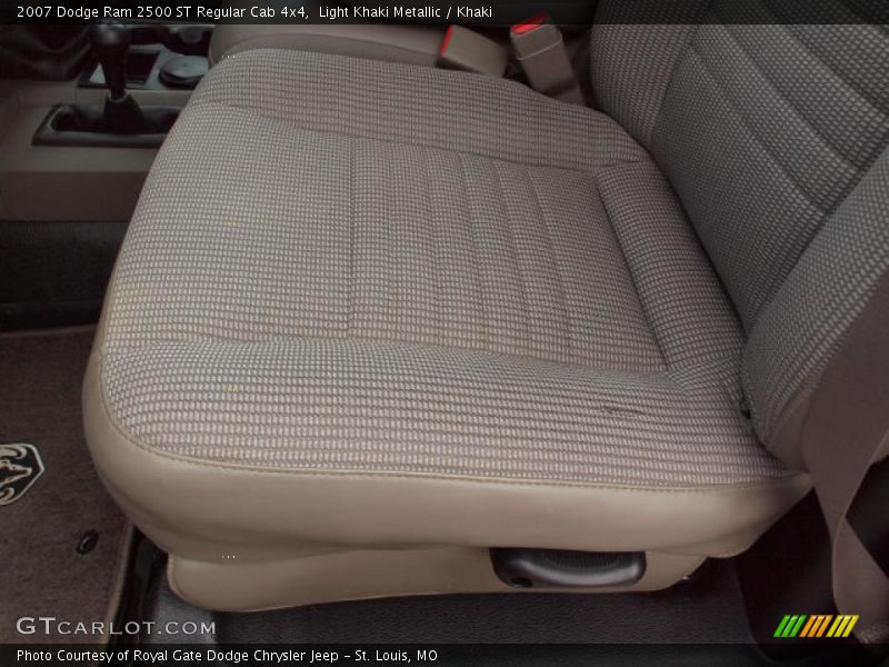 Light Khaki Metallic / Khaki 2007 Dodge Ram 2500 ST Regular Cab 4x4