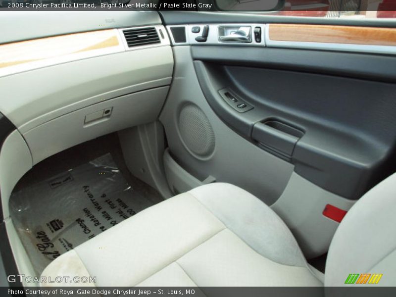 Bright Silver Metallic / Pastel Slate Gray 2008 Chrysler Pacifica Limited