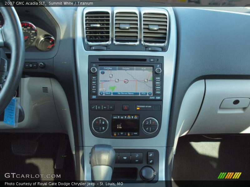Summit White / Titanium 2007 GMC Acadia SLT