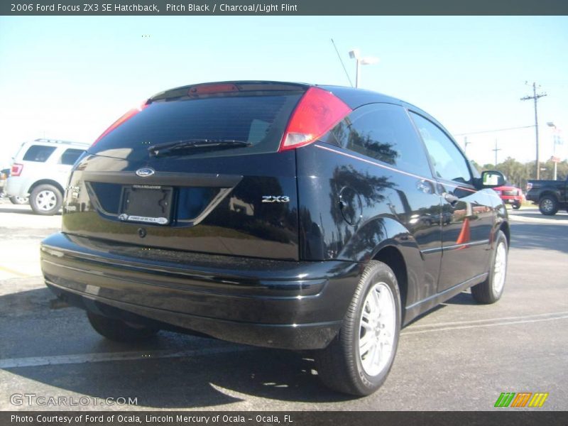 Pitch Black / Charcoal/Light Flint 2006 Ford Focus ZX3 SE Hatchback