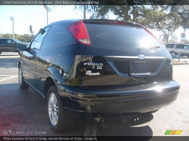 Pitch Black / Charcoal/Light Flint 2006 Ford Focus ZX3 SE Hatchback