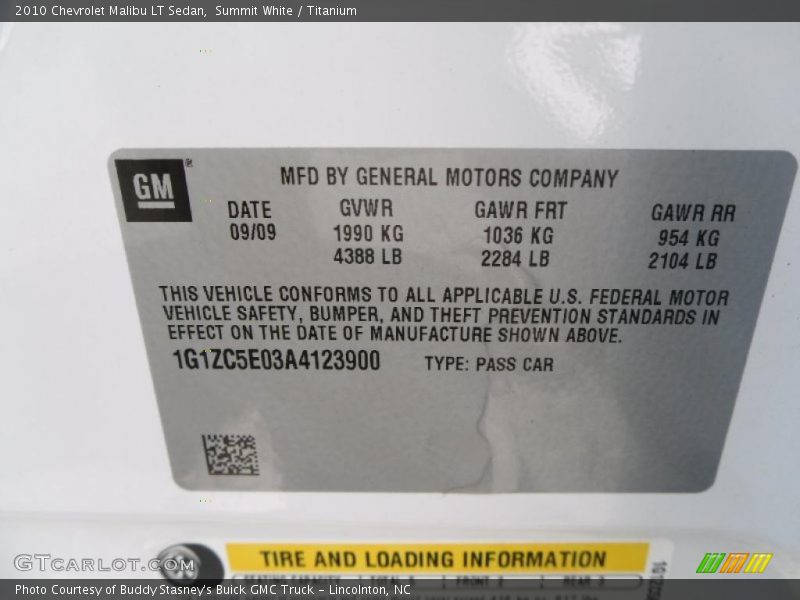 Summit White / Titanium 2010 Chevrolet Malibu LT Sedan