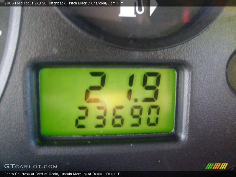 Pitch Black / Charcoal/Light Flint 2006 Ford Focus ZX3 SE Hatchback