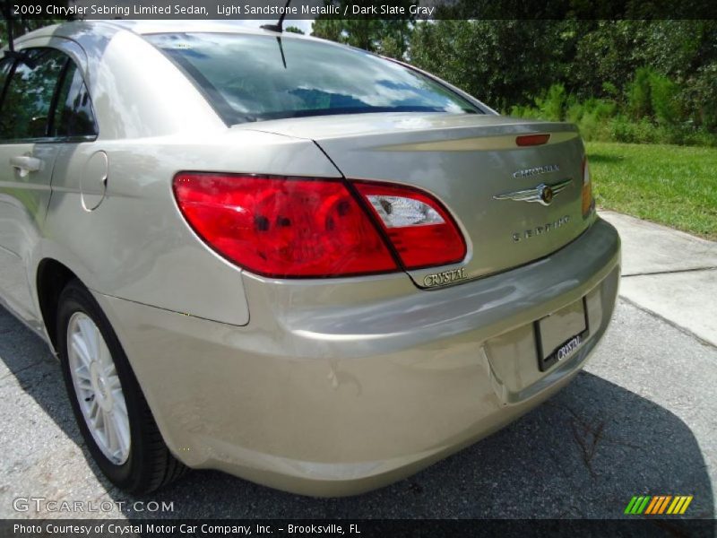Light Sandstone Metallic / Dark Slate Gray 2009 Chrysler Sebring Limited Sedan