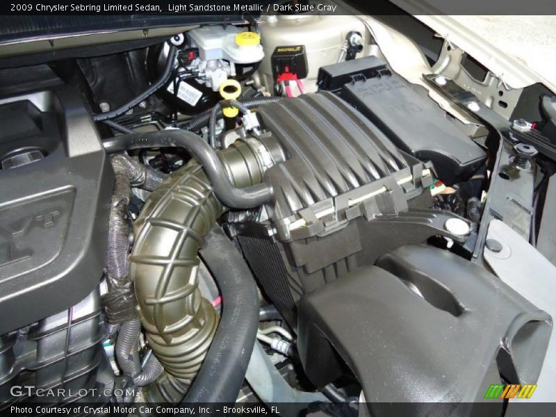 Light Sandstone Metallic / Dark Slate Gray 2009 Chrysler Sebring Limited Sedan