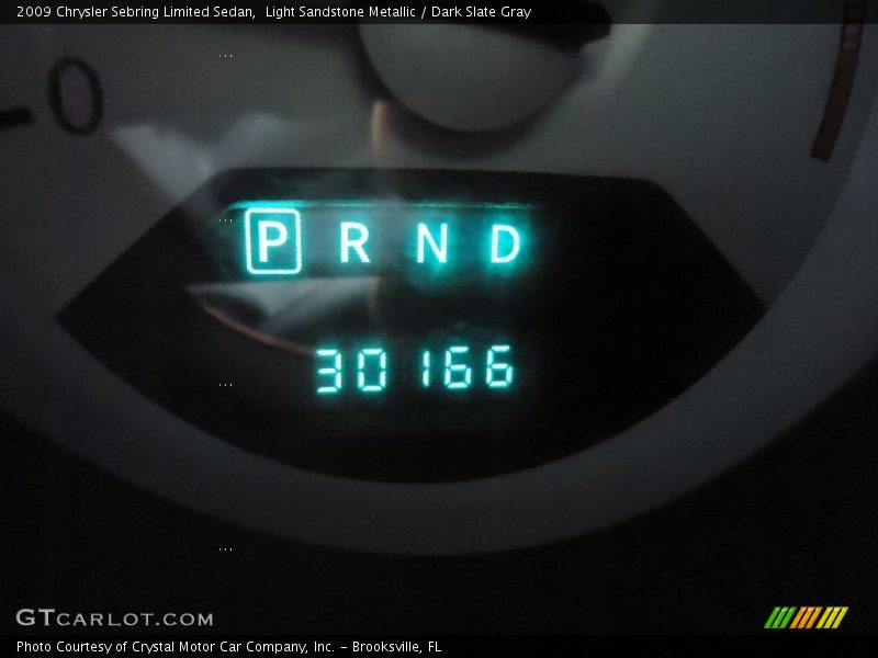 Light Sandstone Metallic / Dark Slate Gray 2009 Chrysler Sebring Limited Sedan