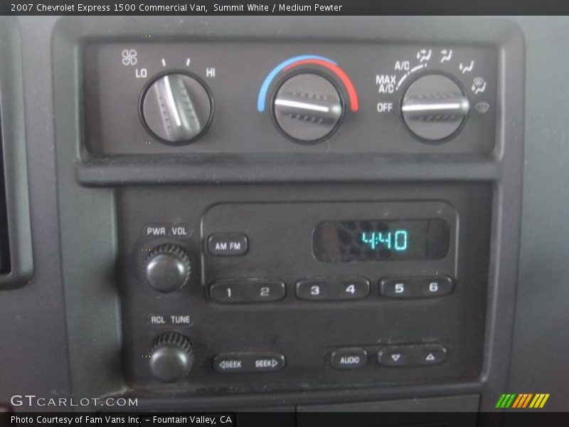Summit White / Medium Pewter 2007 Chevrolet Express 1500 Commercial Van