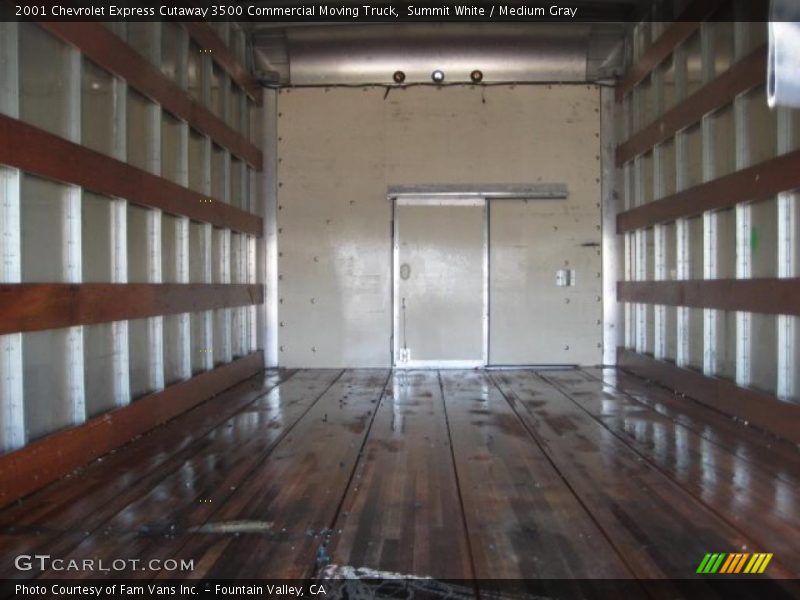 Summit White / Medium Gray 2001 Chevrolet Express Cutaway 3500 Commercial Moving Truck