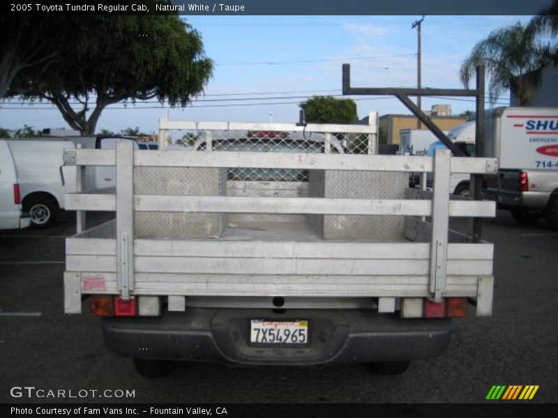Natural White / Taupe 2005 Toyota Tundra Regular Cab