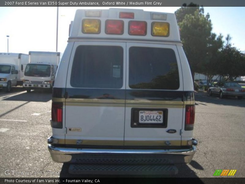 Oxford White / Medium Flint Grey 2007 Ford E Series Van E350 Super Duty Ambulance