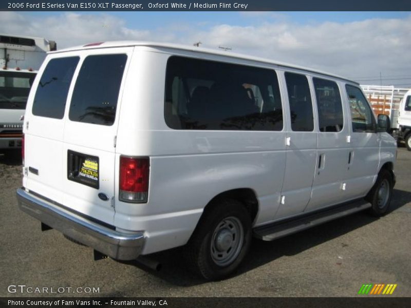 Oxford White / Medium Flint Grey 2006 Ford E Series Van E150 XLT Passenger