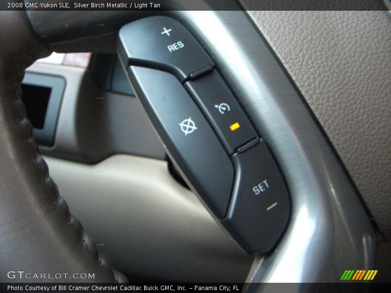 Silver Birch Metallic / Light Tan 2008 GMC Yukon SLE