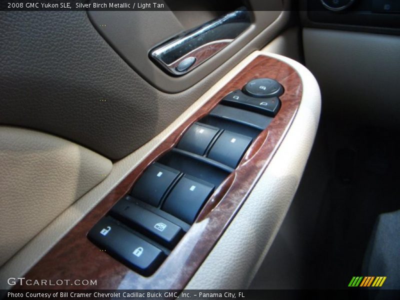 Silver Birch Metallic / Light Tan 2008 GMC Yukon SLE