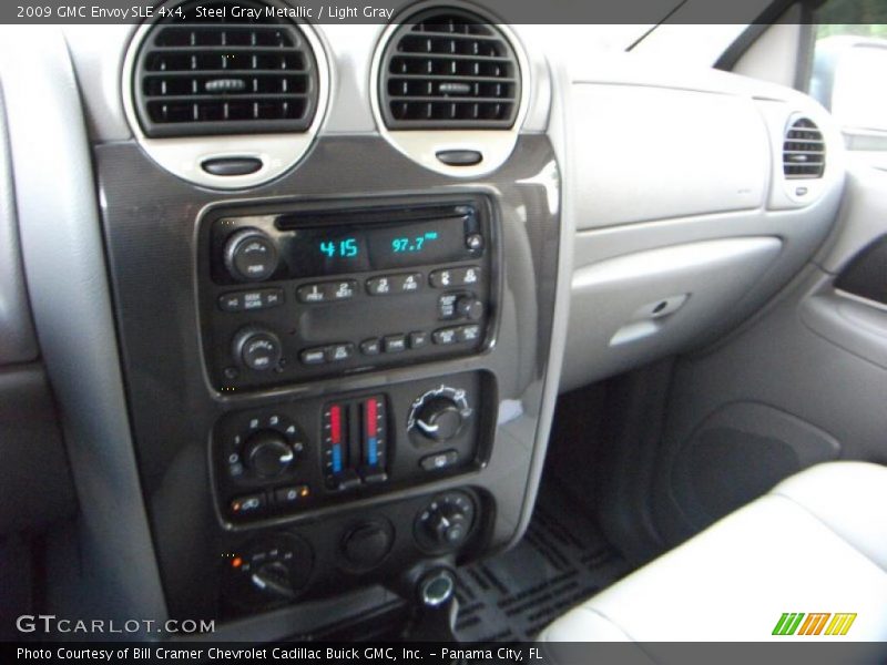 Steel Gray Metallic / Light Gray 2009 GMC Envoy SLE 4x4
