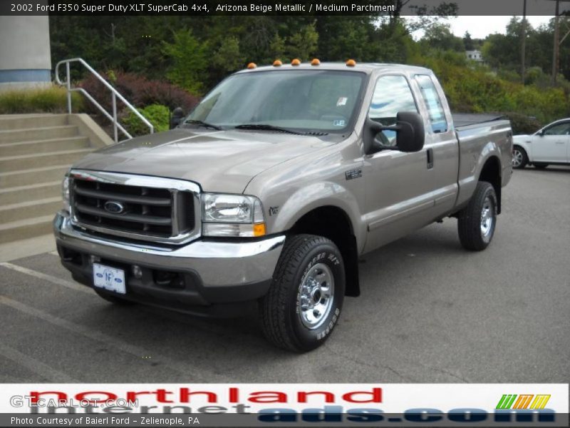 Arizona Beige Metallic / Medium Parchment 2002 Ford F350 Super Duty XLT SuperCab 4x4