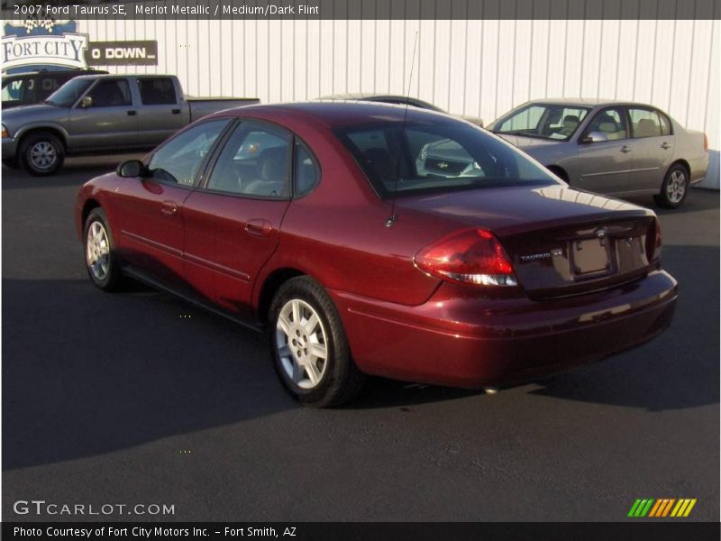 Merlot Metallic / Medium/Dark Flint 2007 Ford Taurus SE