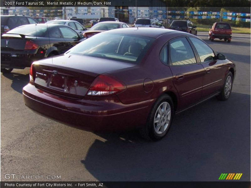 Merlot Metallic / Medium/Dark Flint 2007 Ford Taurus SE