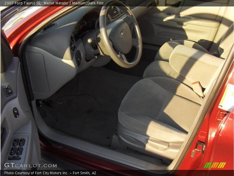 Merlot Metallic / Medium/Dark Flint 2007 Ford Taurus SE