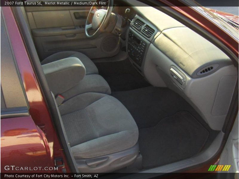 Merlot Metallic / Medium/Dark Flint 2007 Ford Taurus SE