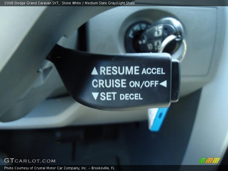 Stone White / Medium Slate Gray/Light Shale 2008 Dodge Grand Caravan SXT