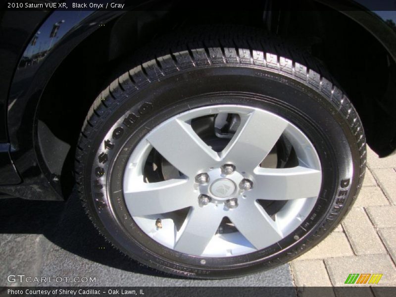 Black Onyx / Gray 2010 Saturn VUE XR