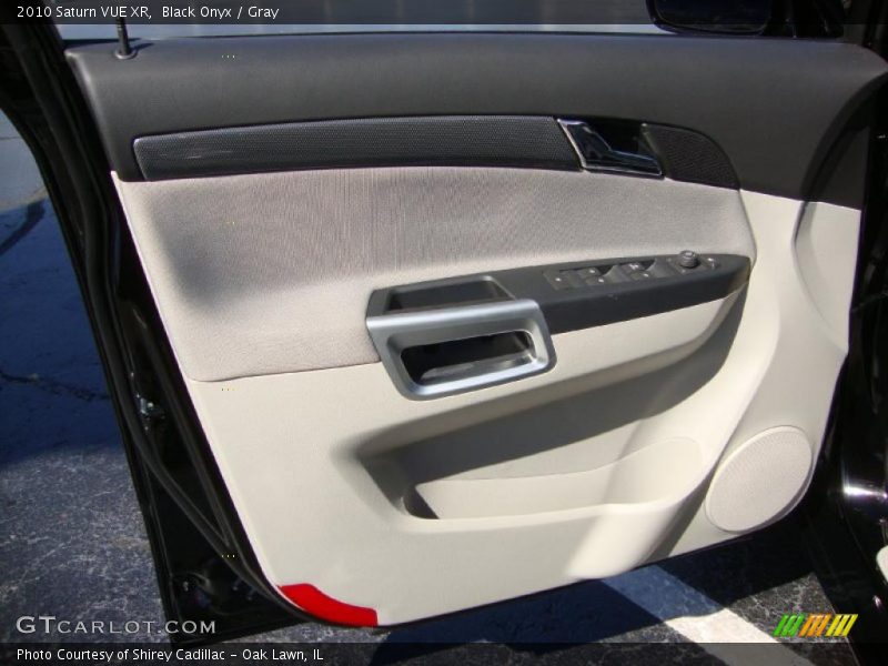 Black Onyx / Gray 2010 Saturn VUE XR