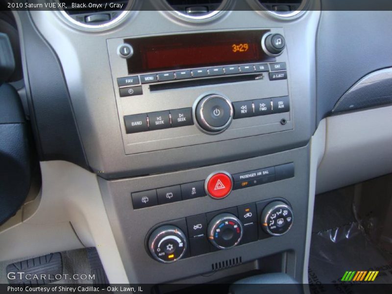 Black Onyx / Gray 2010 Saturn VUE XR