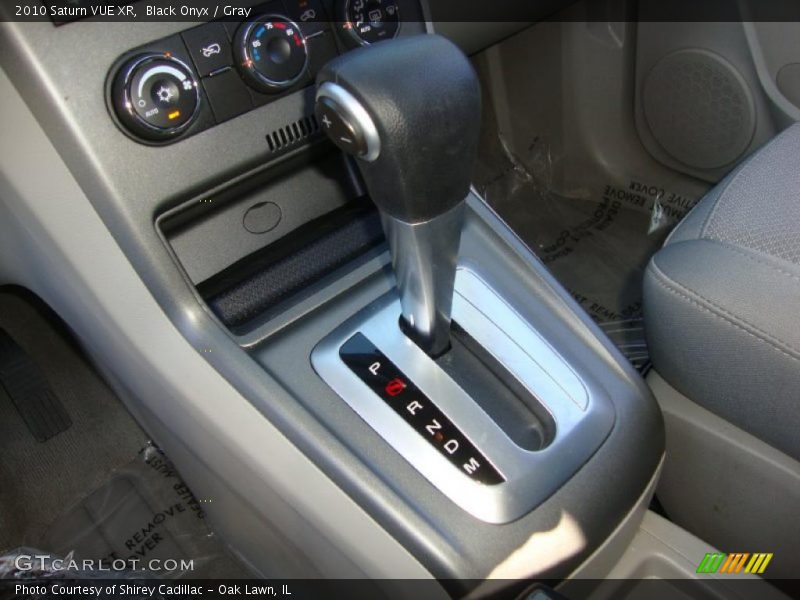 Black Onyx / Gray 2010 Saturn VUE XR